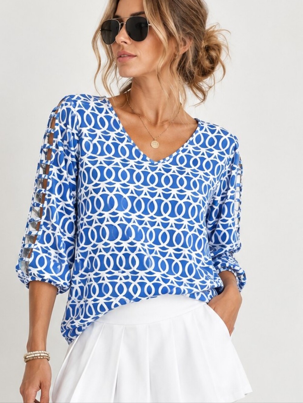 Lulu B Blue White Lattice Weave Open Sleeve Top Geometric